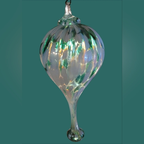 VINTAGE VENETIAN HAND BLOWN IRIDESCENT FINIAL GLASS CHRISTMAS ORNAMENT - Picture 5 of 5